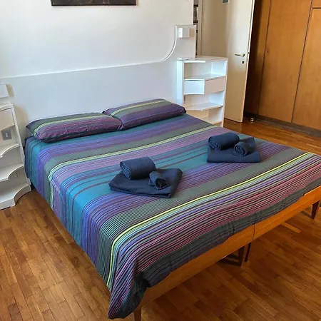 Casabella Guest house *